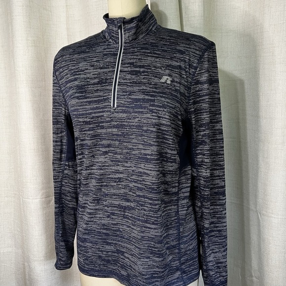 Russell Training Fit Blue Top Size Small Dri-Power Long Sleeve 1/4 Zip - Picture 2 of 15